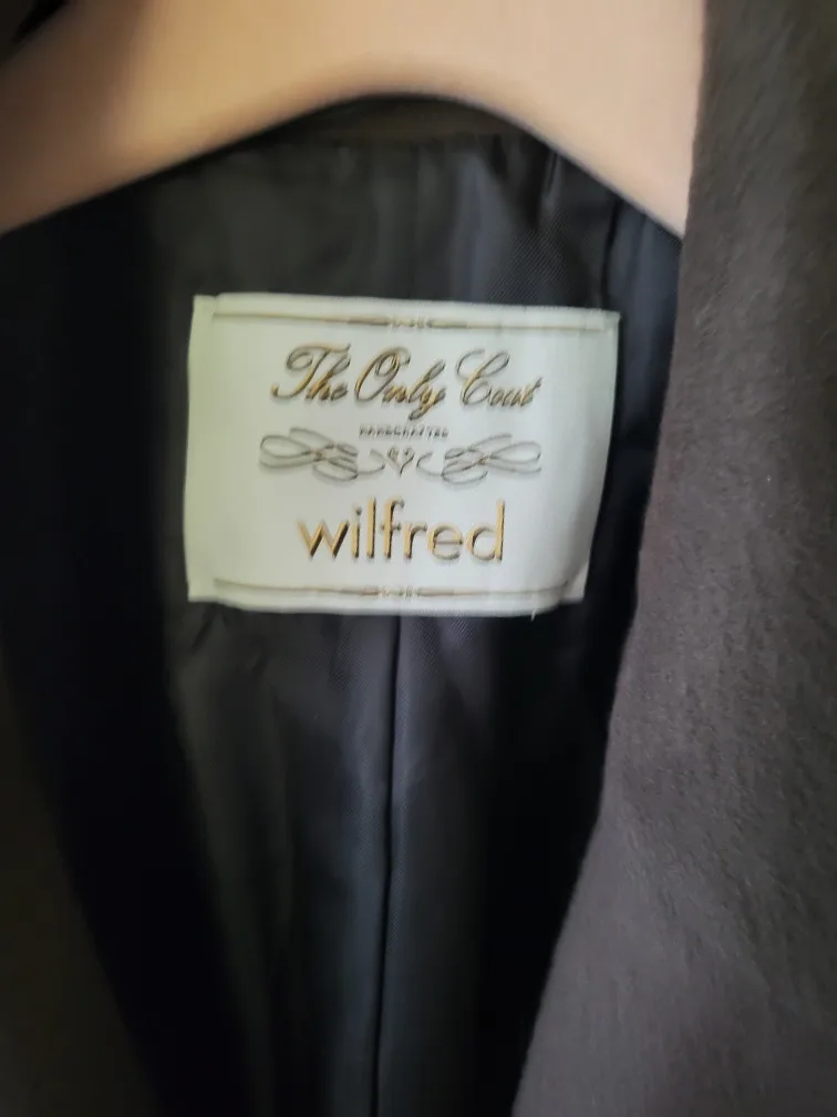 Wilfred mid length (The Only Coat) image indicator(7)