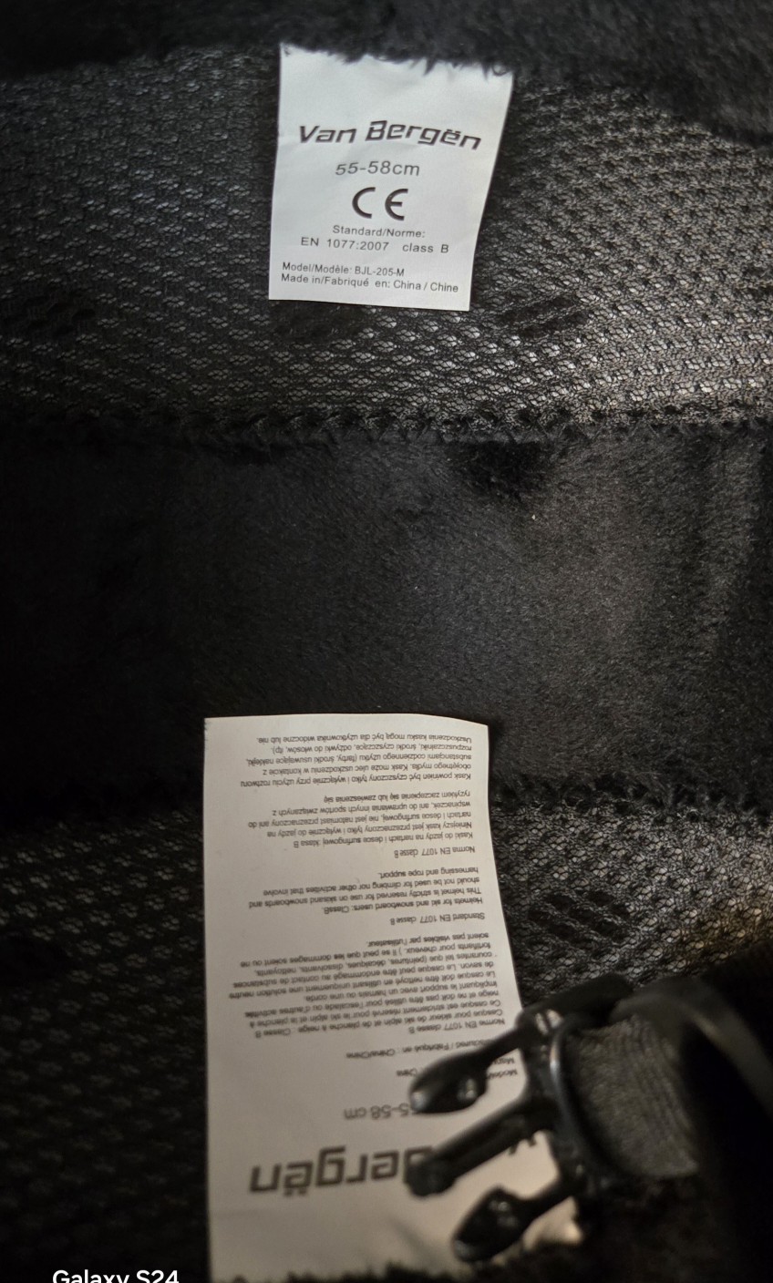 Van Bergen Ski Helmet - photo 3