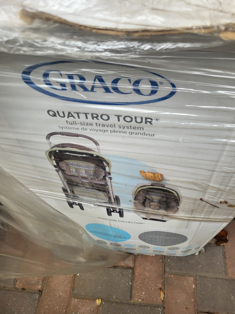 Graco Quattro Tour Travel System