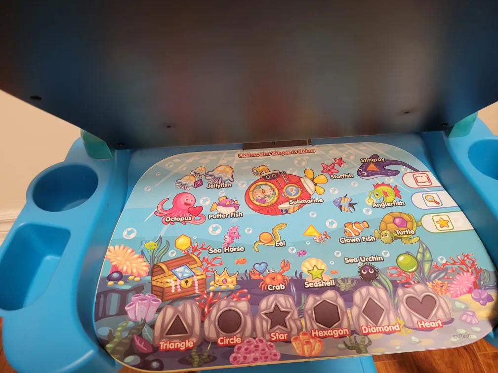 VTech Sit-to-Stand Learning Desk image indicator(2)