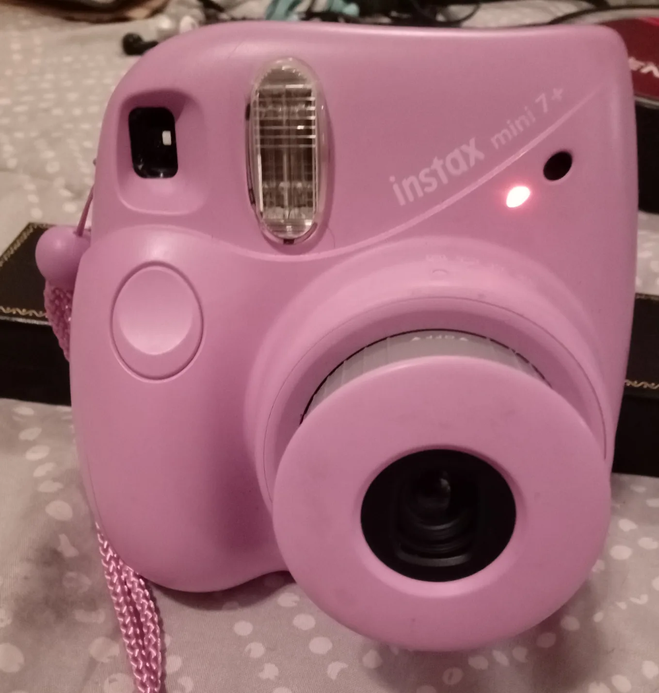 Fujifilm instax mini 7+ Instant Camera - Lilac image indicator(2)