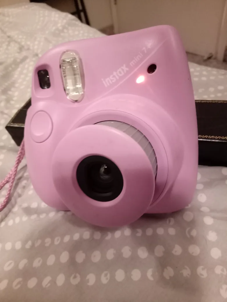 Fujifilm instax mini 7+ Instant Camera - Lilac image indicator(7)