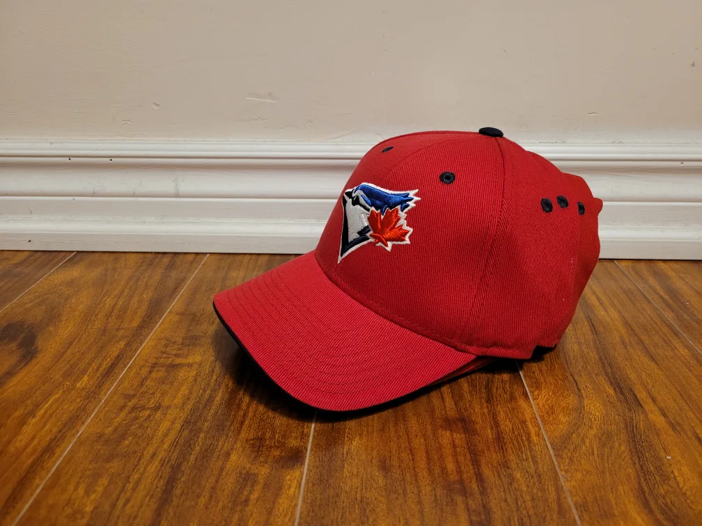 Toronto Blue Jays Strap back image indicator(3)
