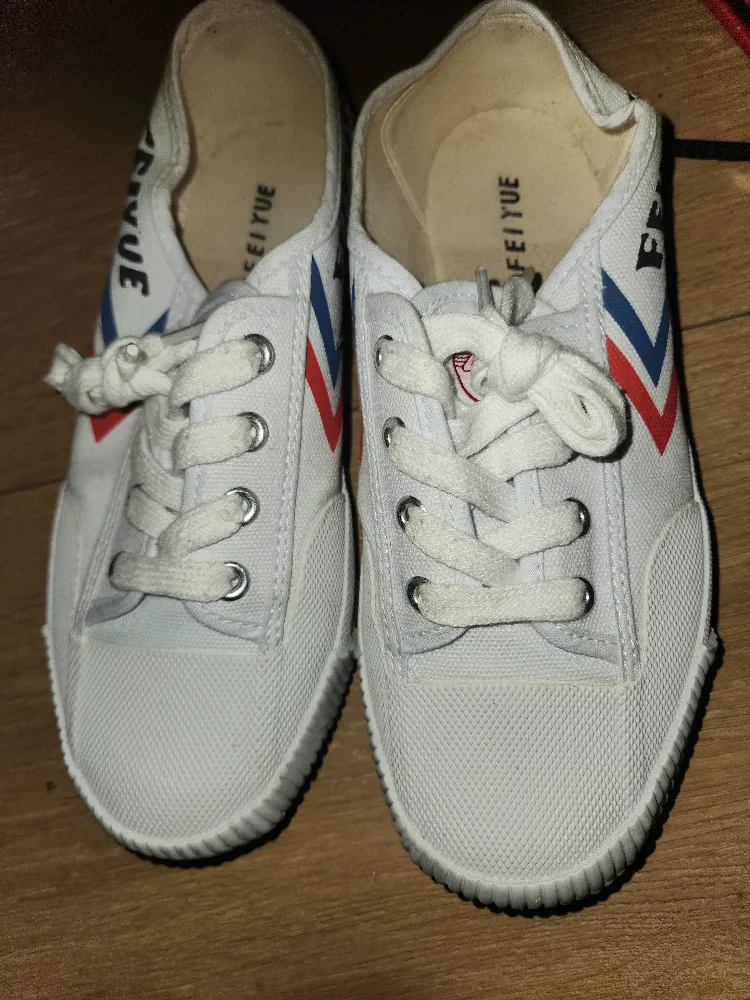 Feiyue White Canvas Sneakers image indicator(2)