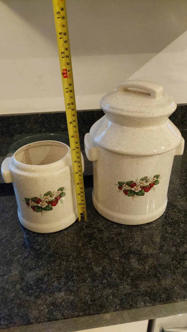 Vintage Ceramic Milk Can Cookie Jar image indicator(3)