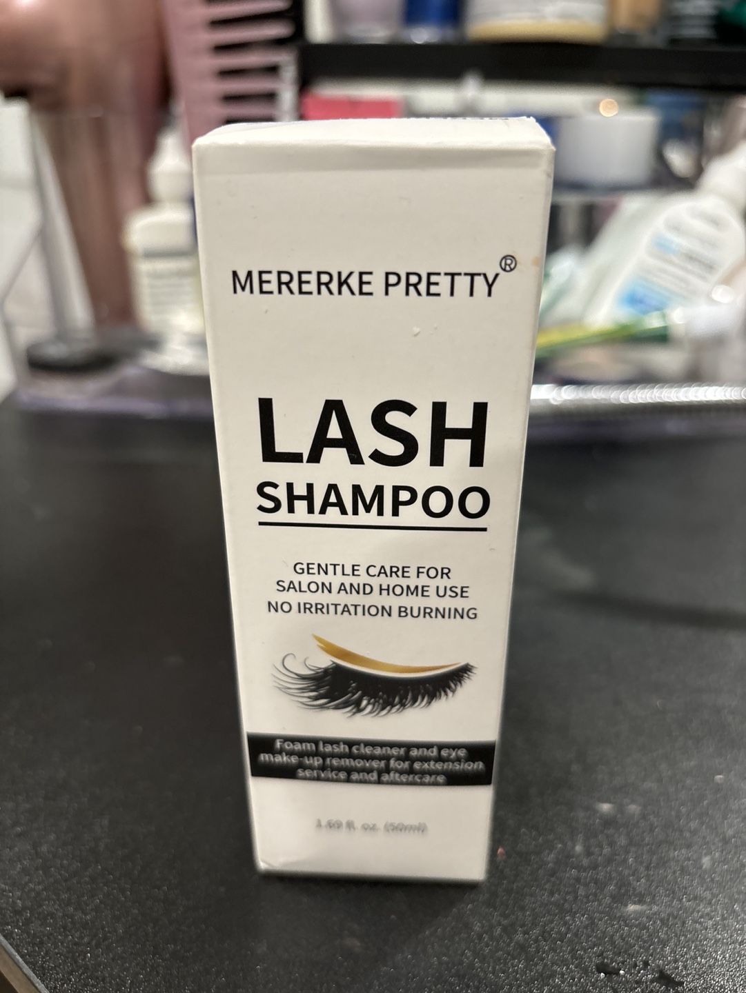 Lash Shampoo - Gentle Care for Salon and Home Use