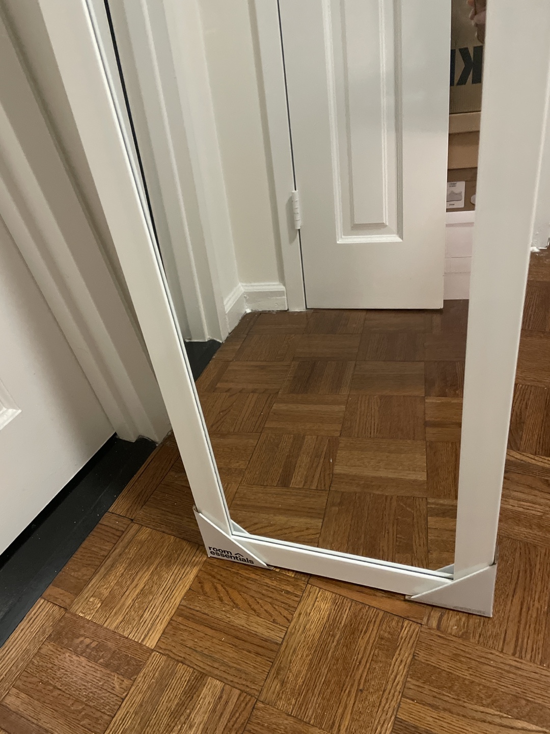 Full Length Mirror White Frame - photo 2