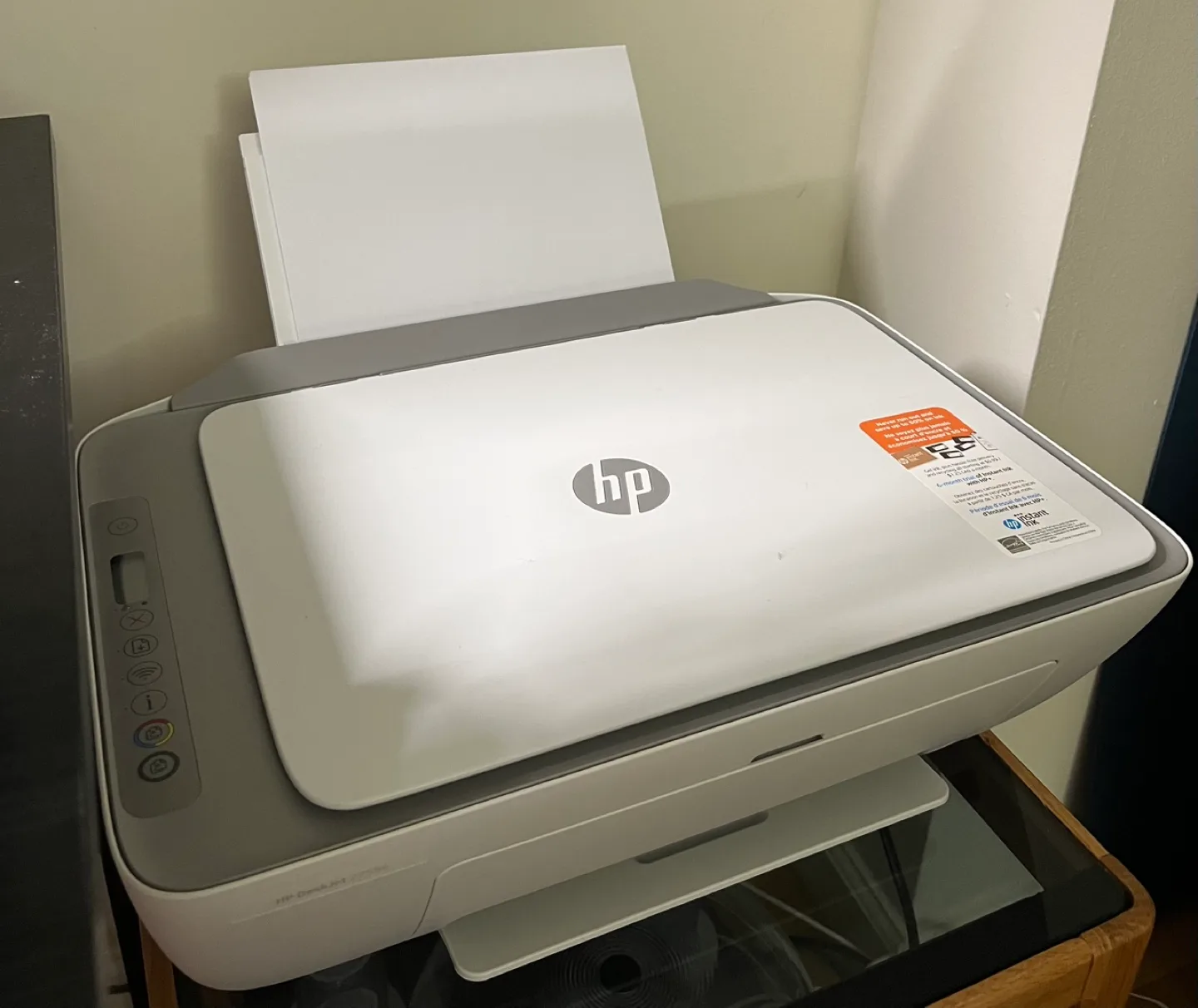 HP DeskJet 2755e Wireless Color inkjet-printer thumbnail