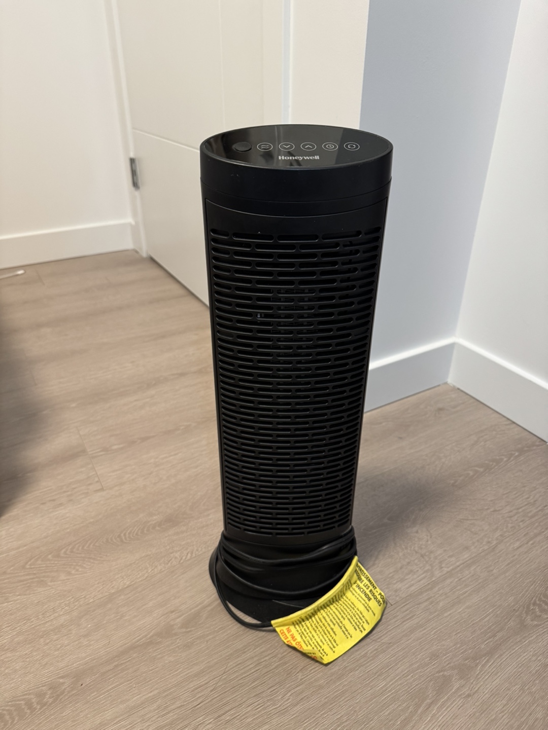 Honeywell Ceramic Tower Heater 1500w