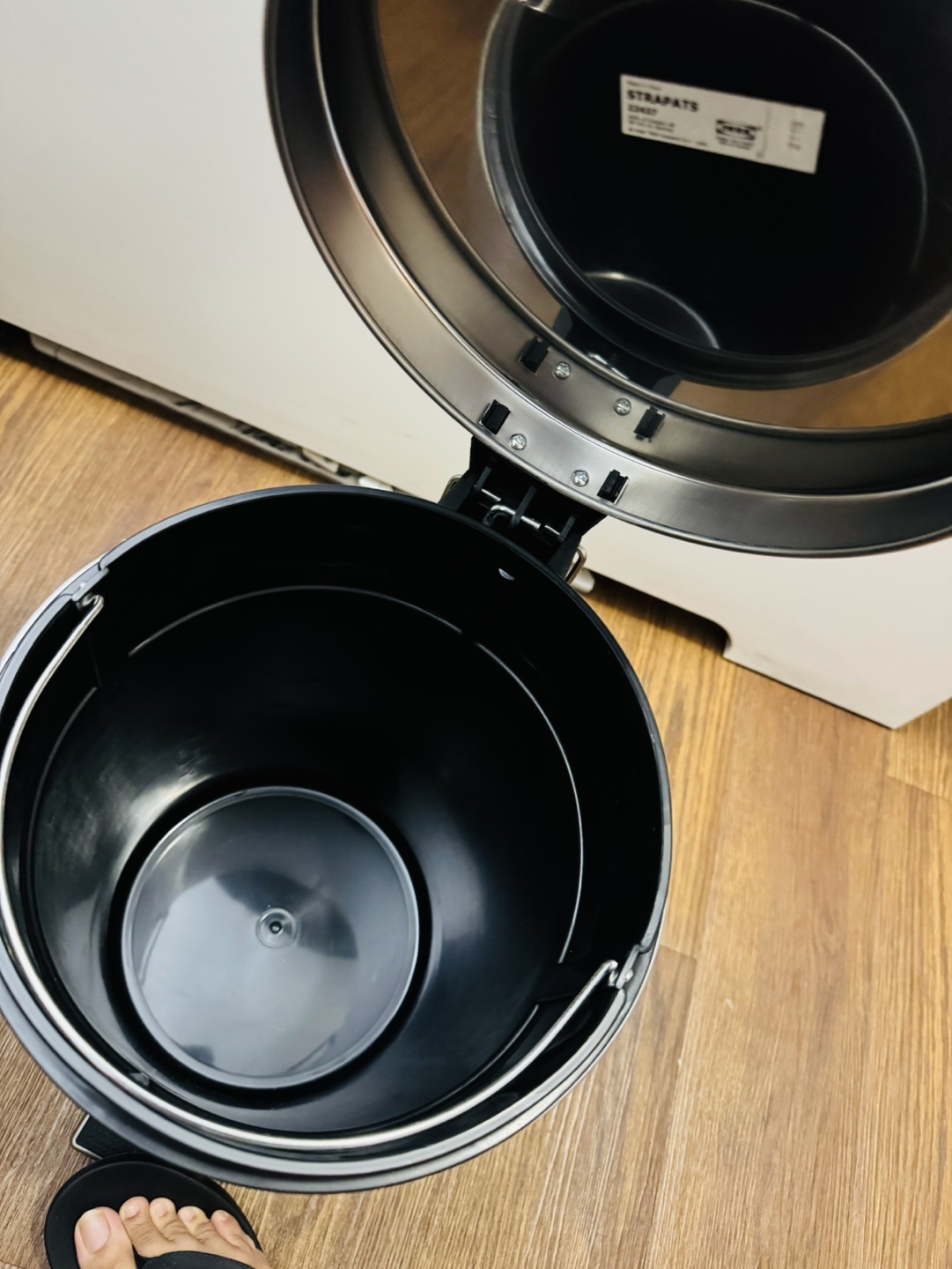 SMALL Stainless Steel Step Can / trash bin / garbage bin - photo 3
