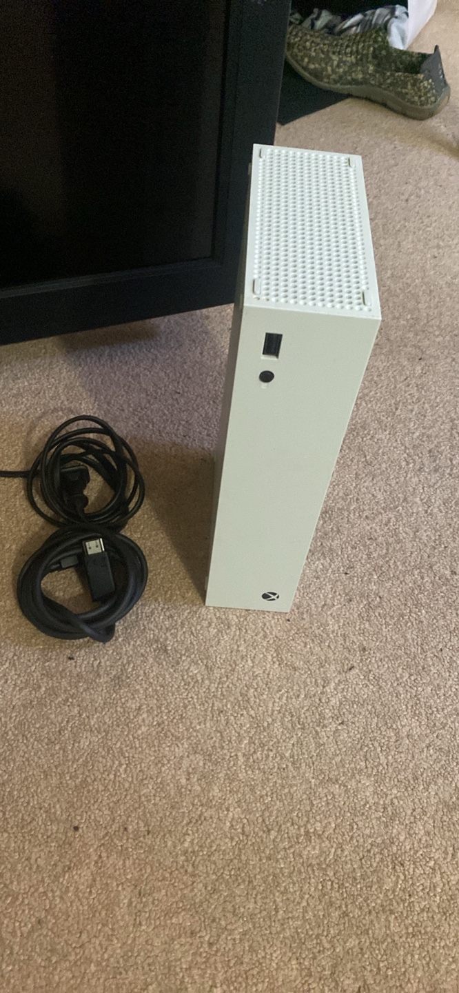 Xbox Series S Bundle - photo 2