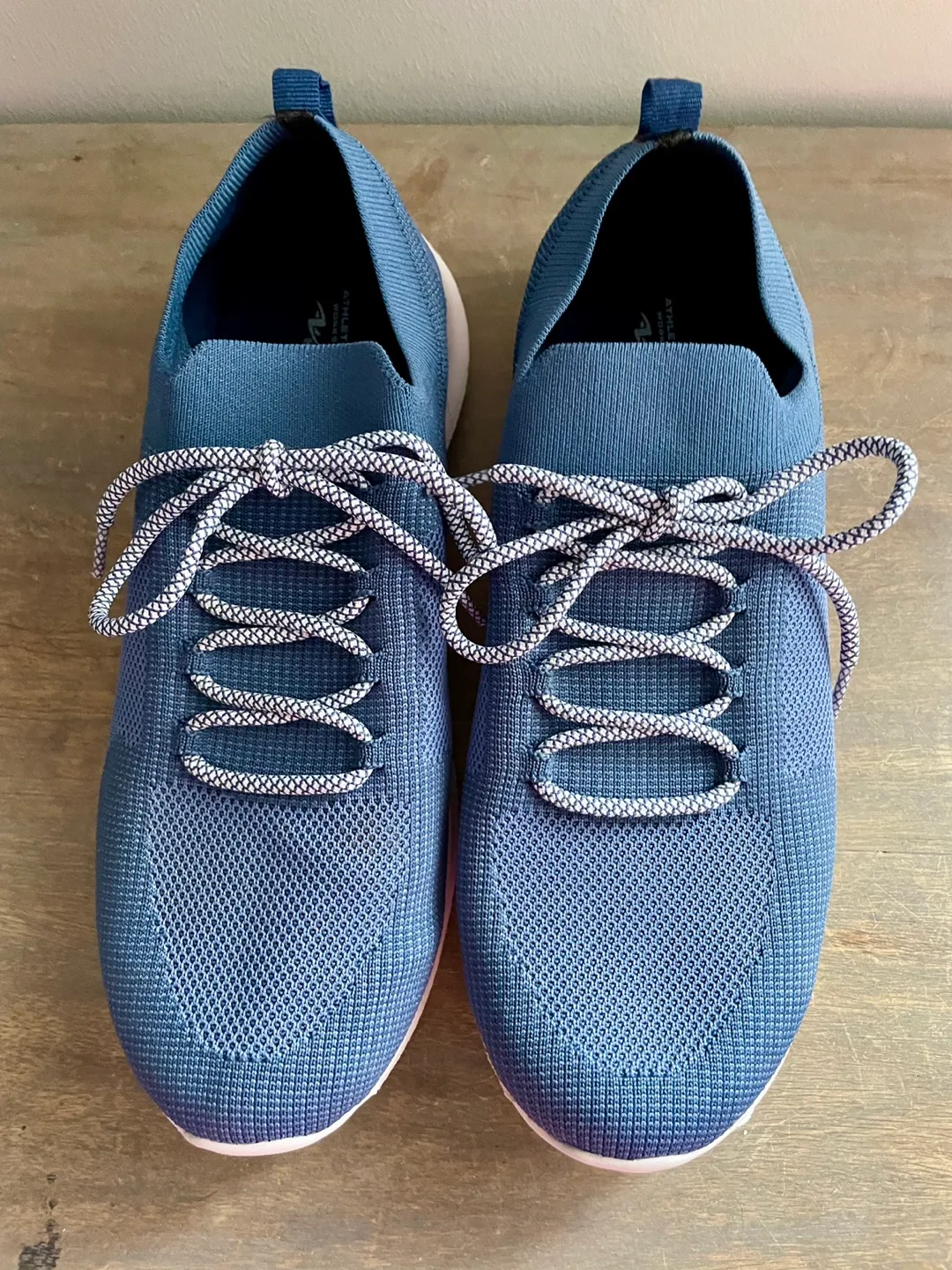 Athletic Works Blue Lightweight Memory Foam Knit Sneakers image indicator(2)