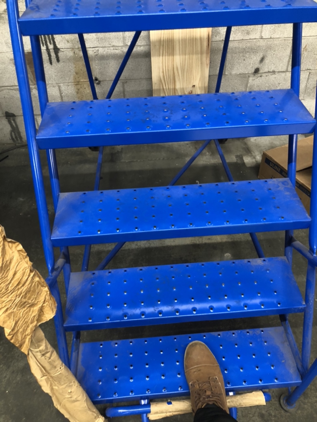 Blue Steel Rolling Ladder - photo 2