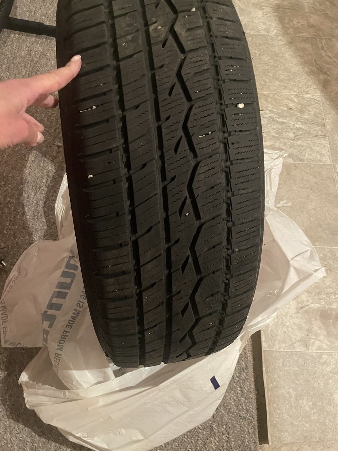 Toyo Winter Tires 235/ 18” - photo 5