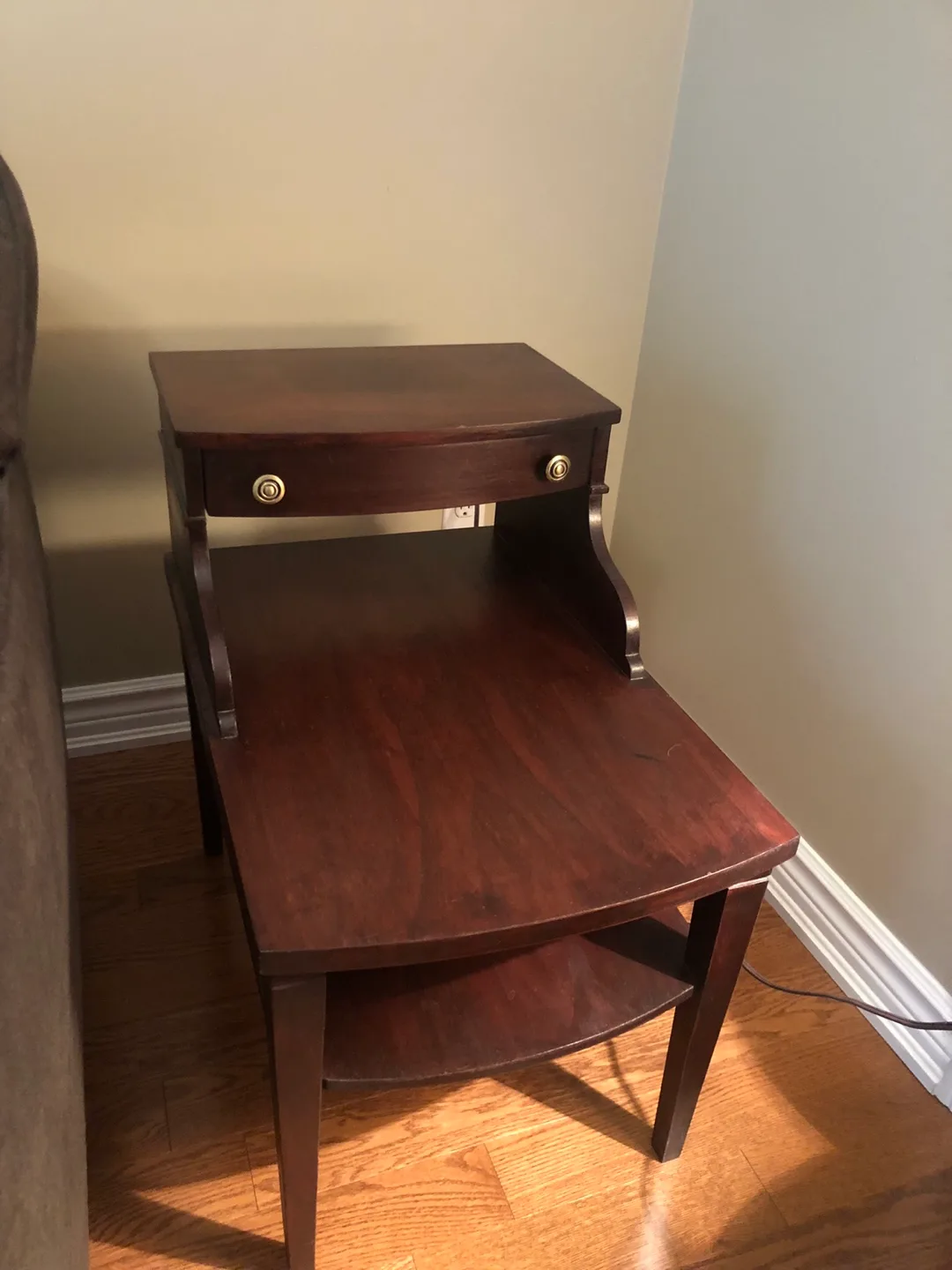 End table thumbnail