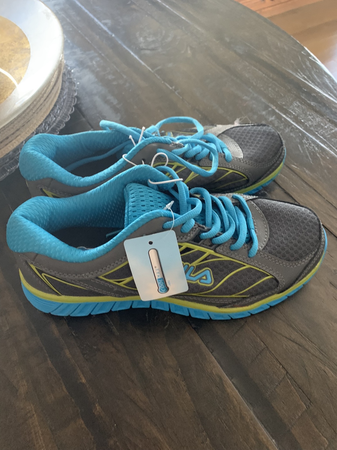 Fila Running Shoes - Size 8 - photo 2