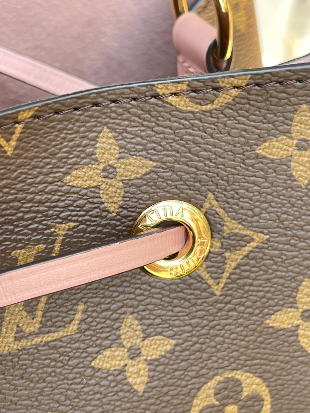 Louis Vuitton Monogram NoeNoe  Bag image indicator(6)