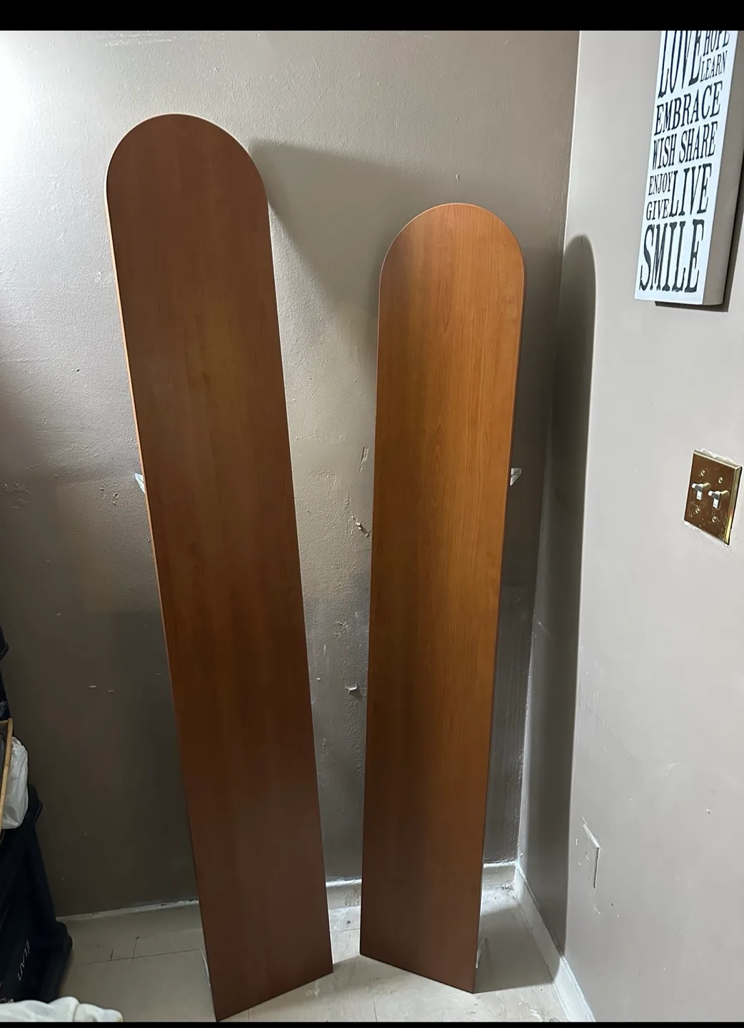 Floating Shelves image indicator(2)