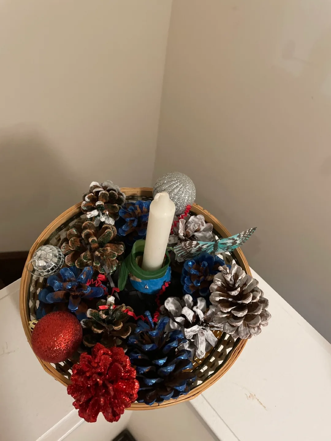 Christmas table decor like new image indicator(2)