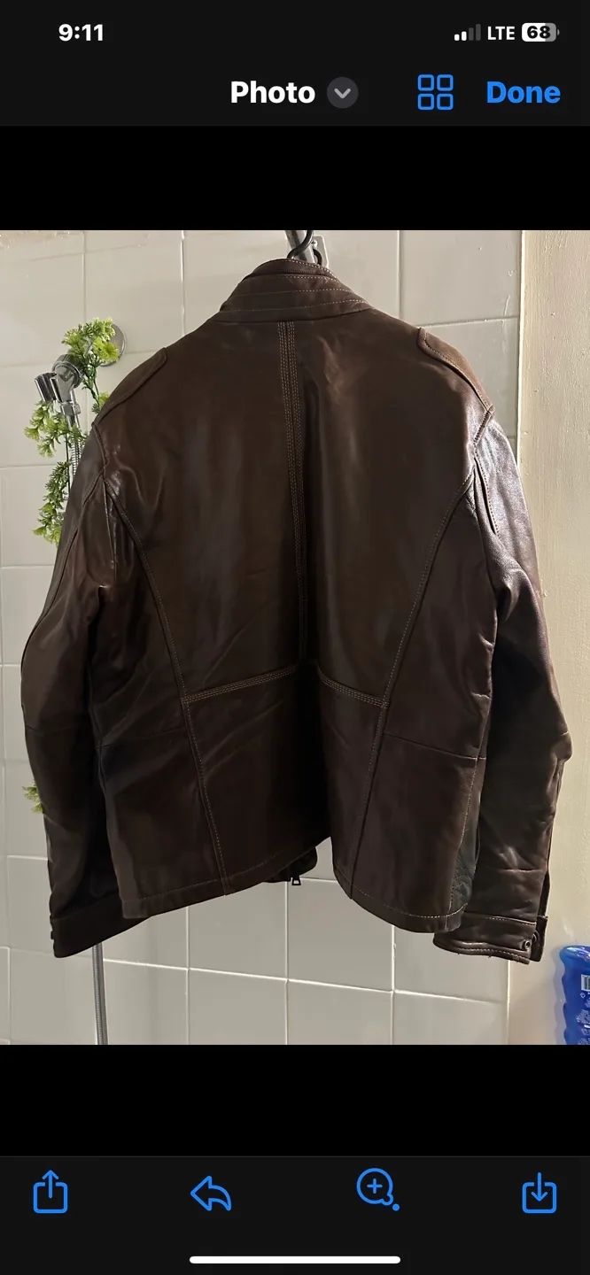 Danier Leather Jacket image indicator(3)