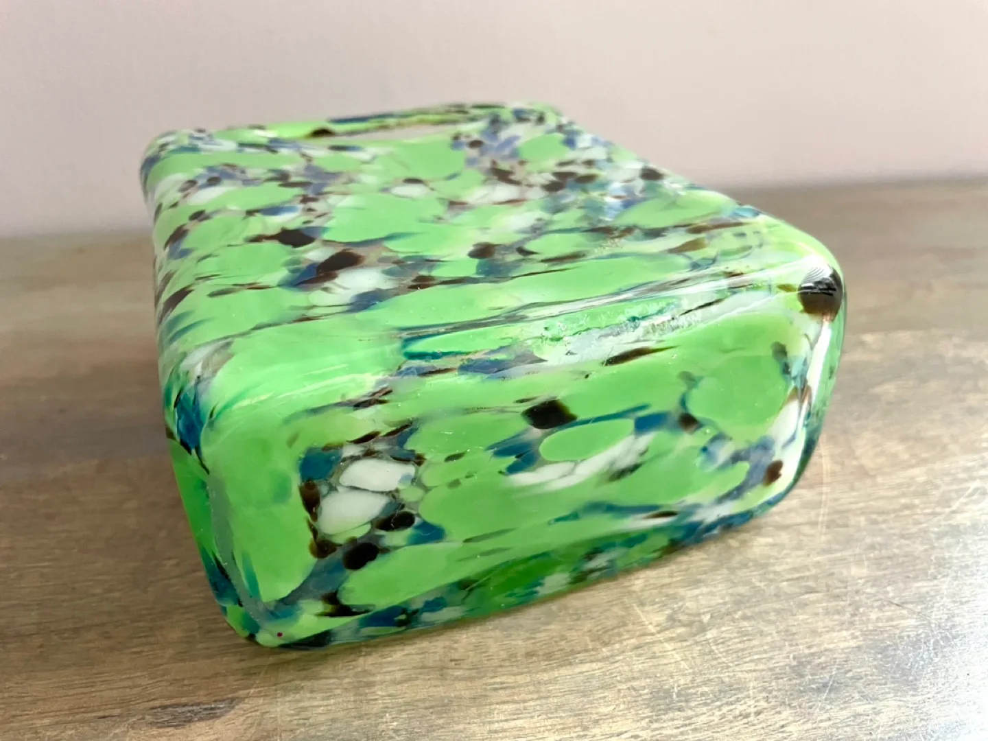 5” Art Glass Shopping Bag Vase image indicator(3)