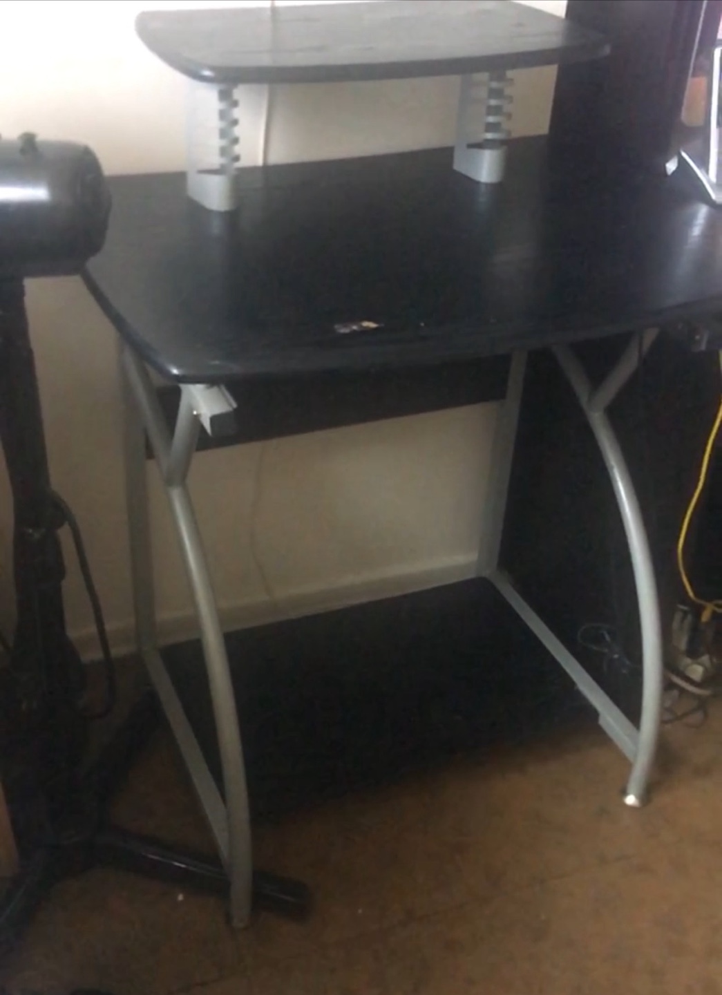 Study desk - photo 3