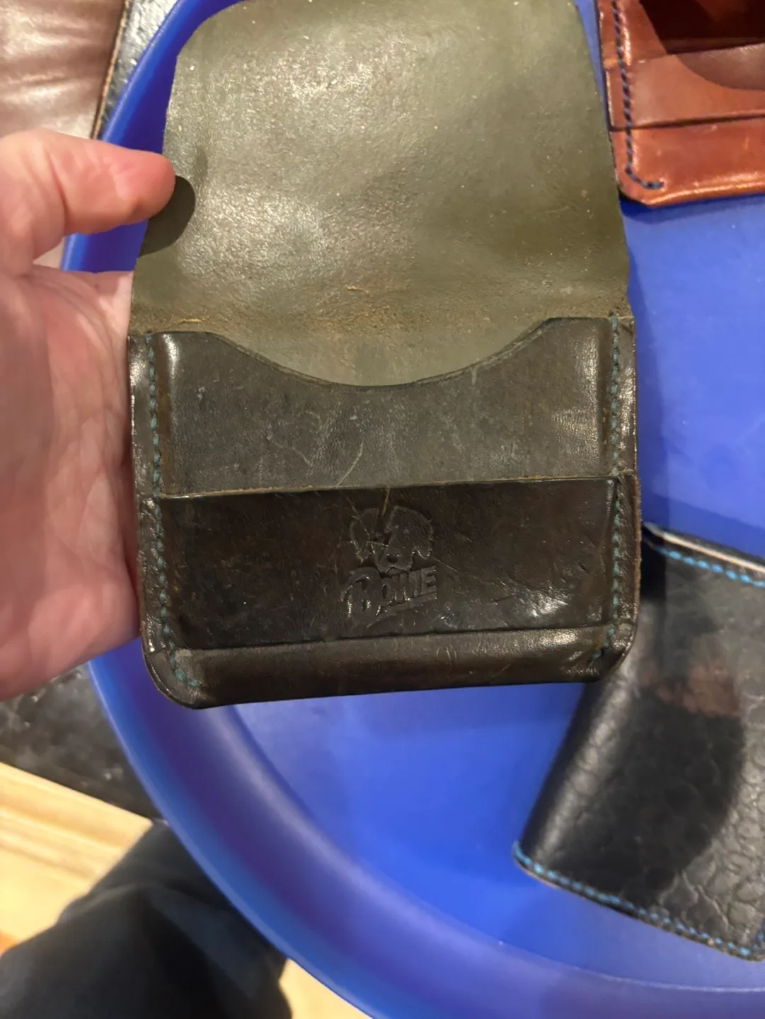 Set of 4 Leather Wallets image indicator(3)