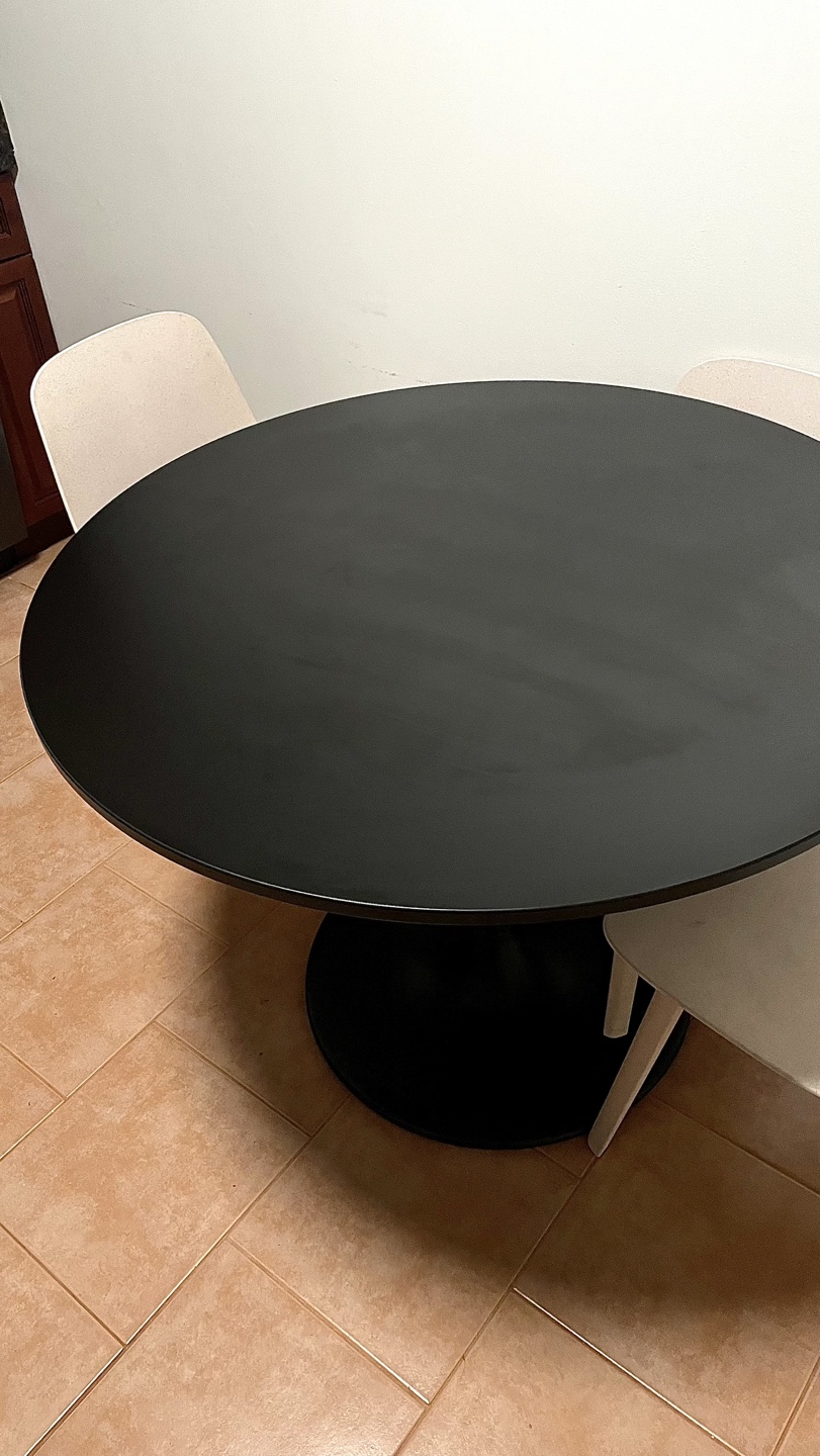 Round Black Dining Table - photo 3