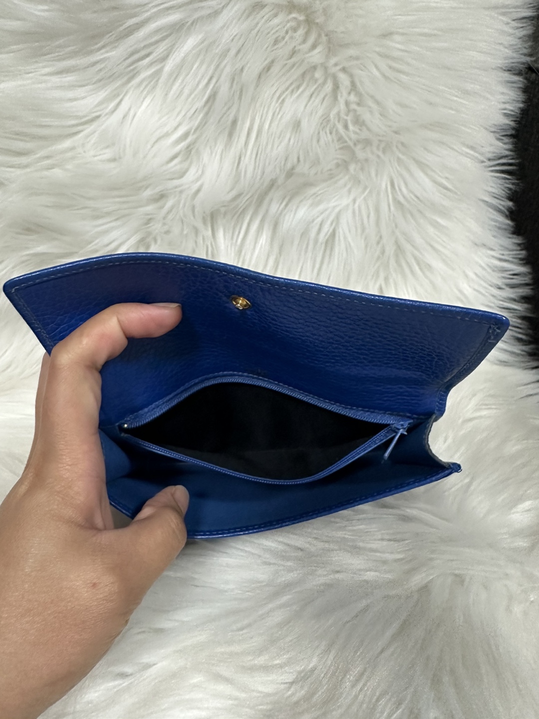 Authentic Celine Blue Leather Wallet with Top Handle - photo 4