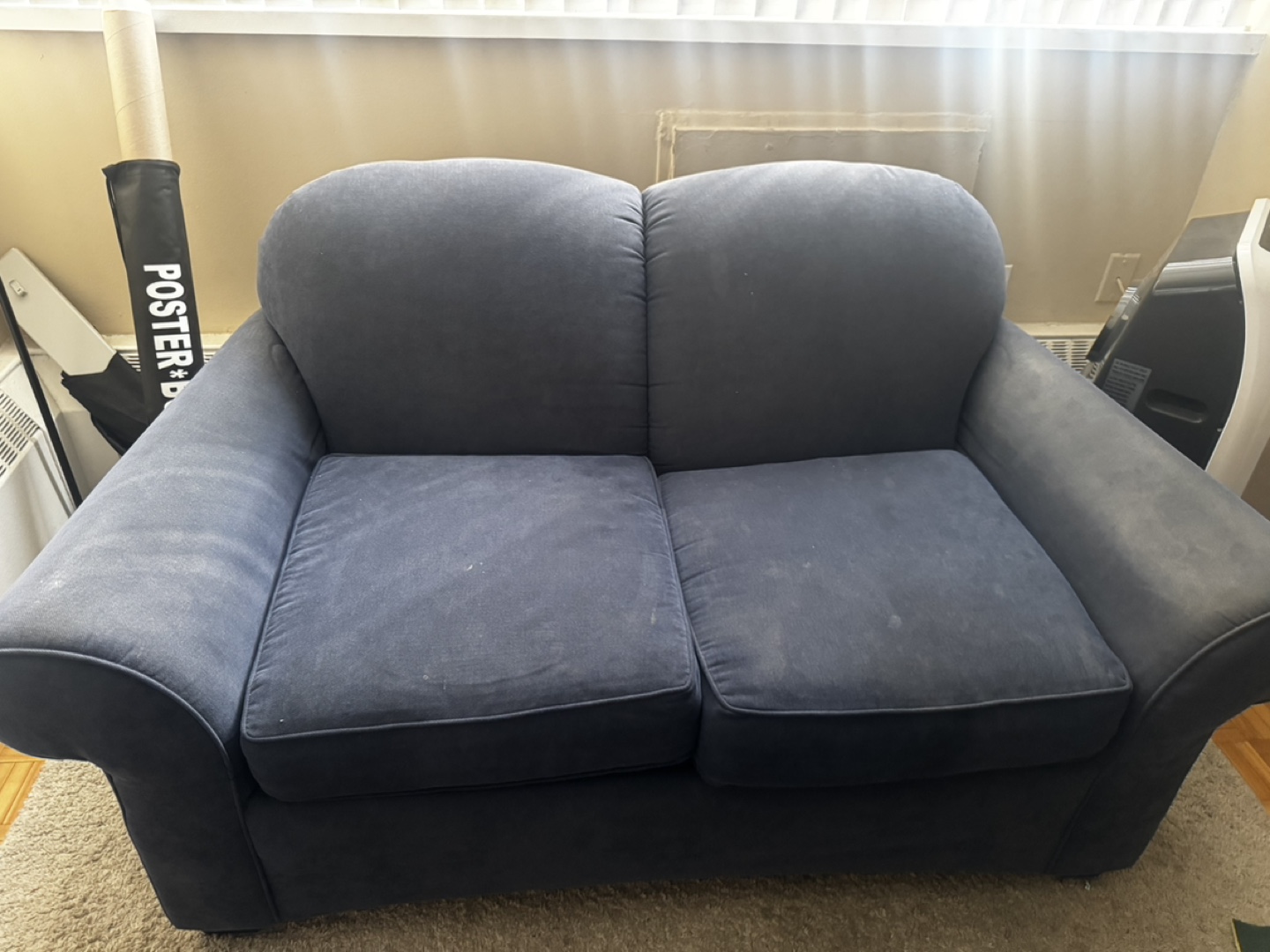 FREE-Moving sale❗️Comfortable Navy Love-seat with covers - photo 2