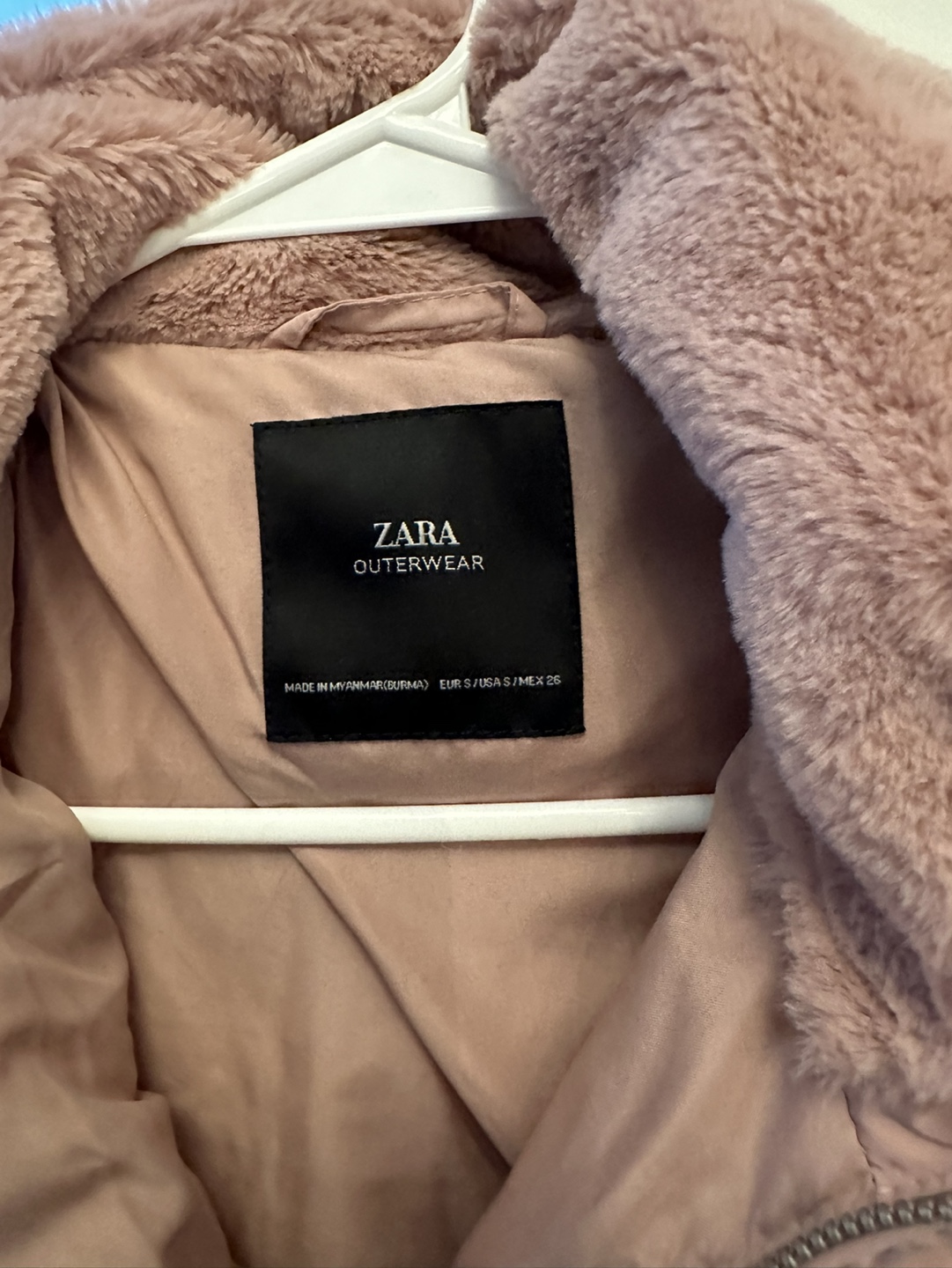 Zara Pink Puffer Jacket - photo 2