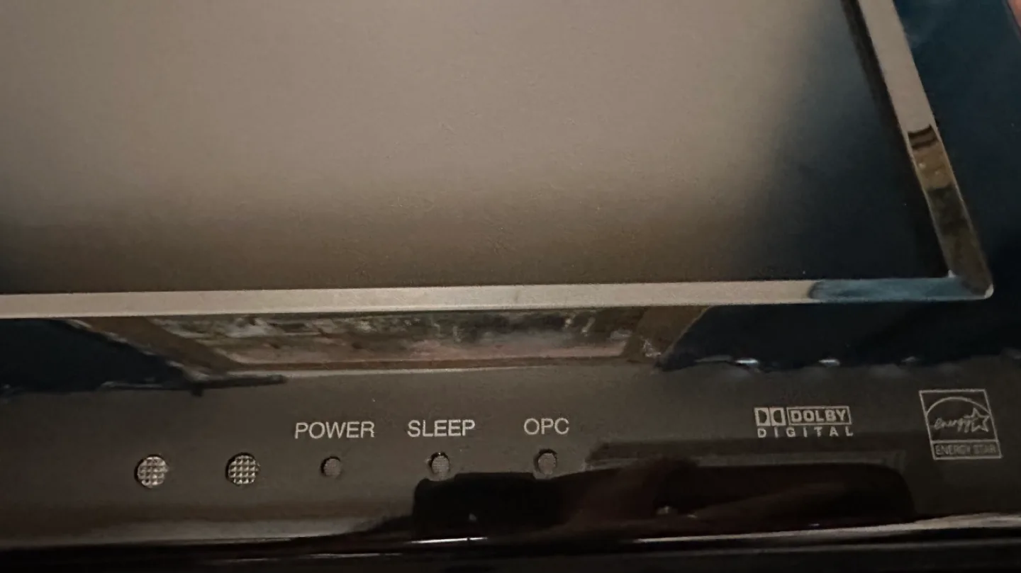 Used SHARP LC-32SB21U 32" Full HD 1080p WITH REMOTE image indicator(3)