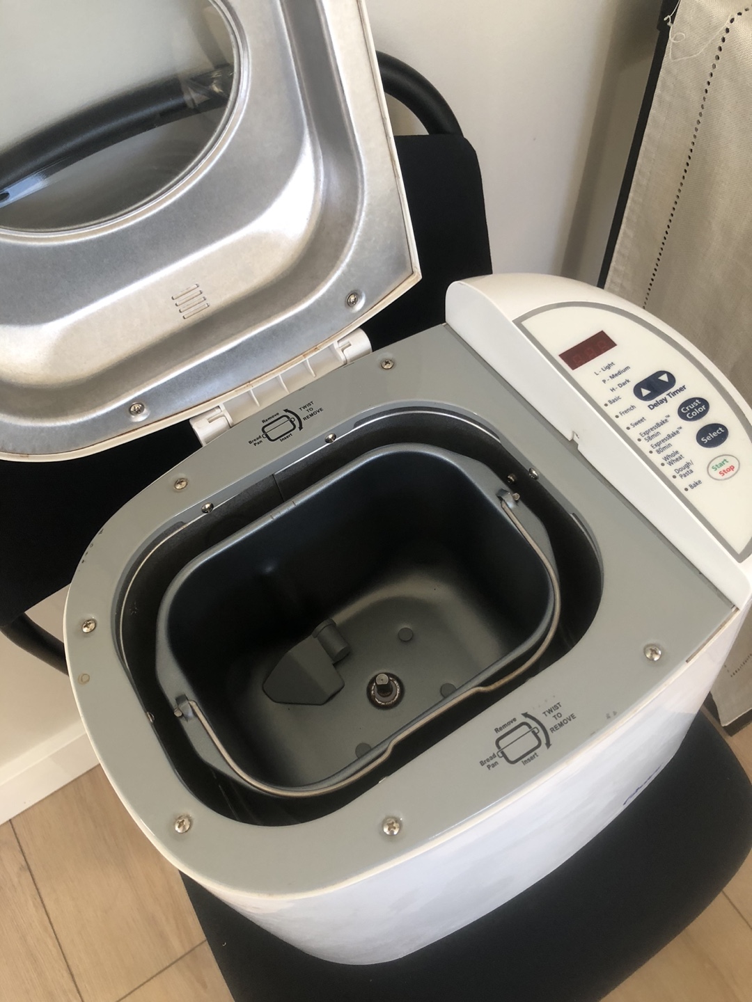 Bread maker - photo 2