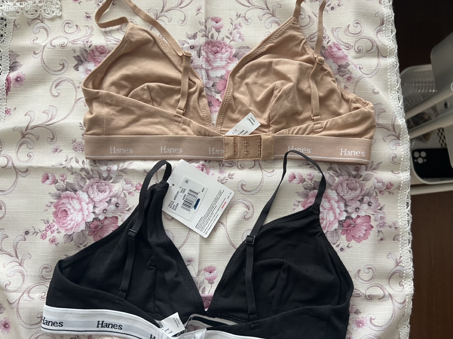 Hane's Originals Triangle Bras (2 Pack) - photo 2