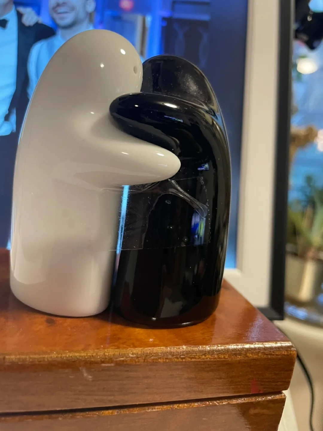 Salt and Pepper Shakers thumbnail