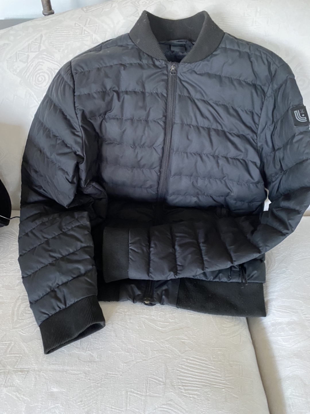 Two puffer jackets - photo 2