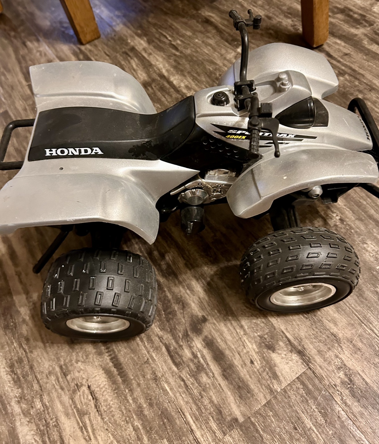 RC Honda TRX 450R ATV & Formula 1 Race Car