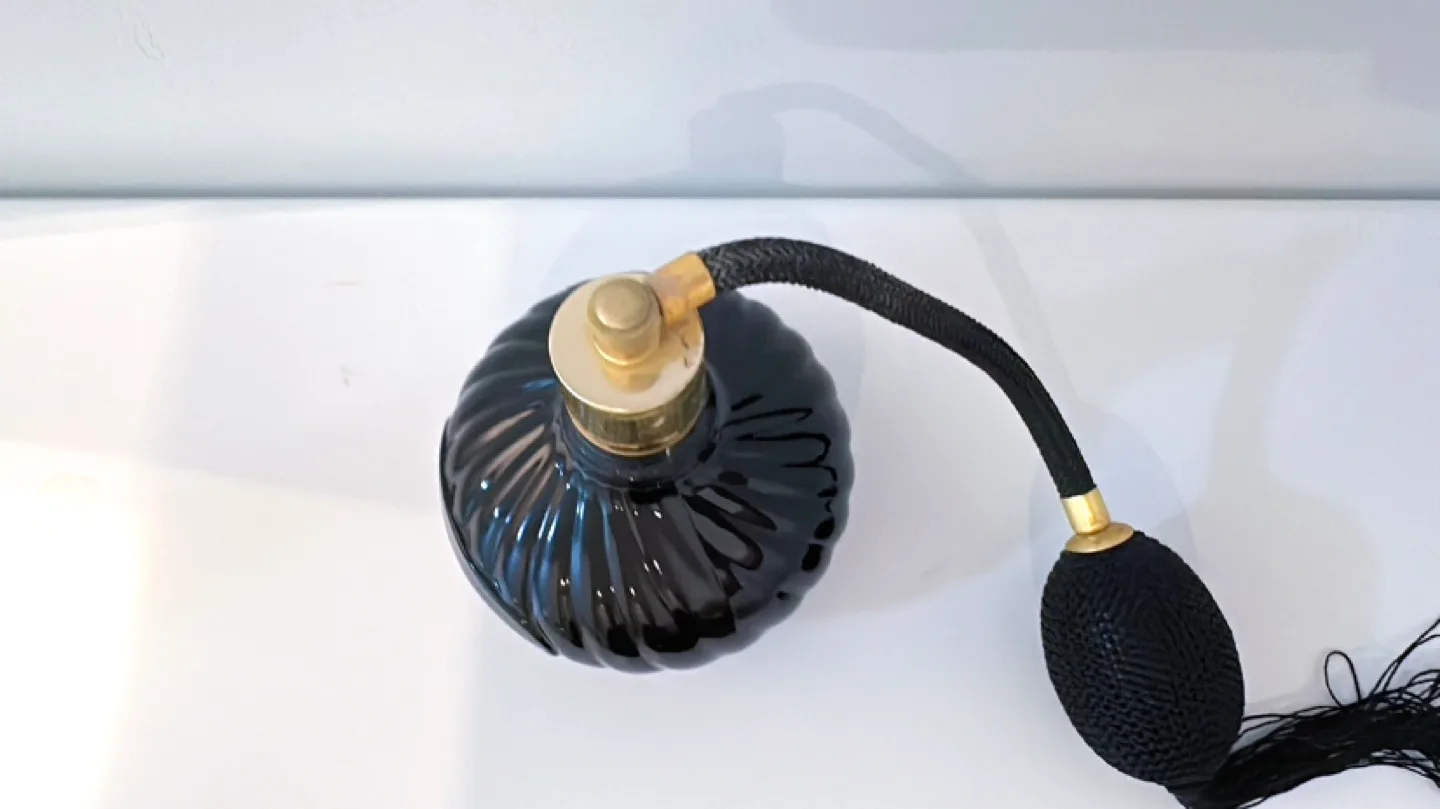 Vintage Black Perfume Atomizer Bottle-Made in France image indicator(2)