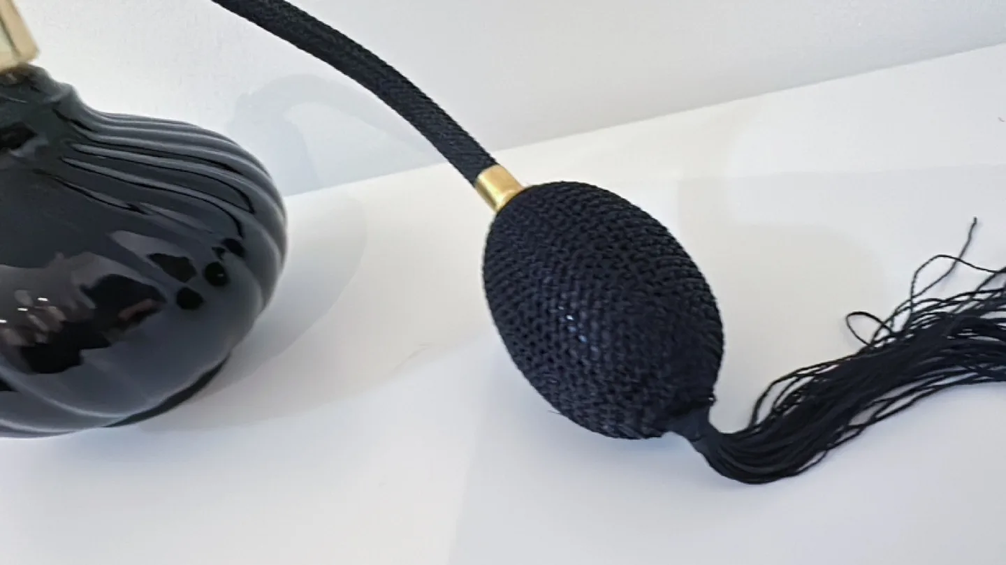 Vintage Black Perfume Atomizer Bottle-Made in France image indicator(4)