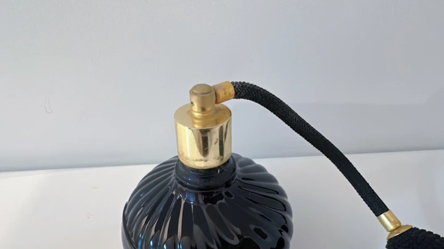 Vintage Black Perfume Atomizer Bottle-Made in France image indicator(3)