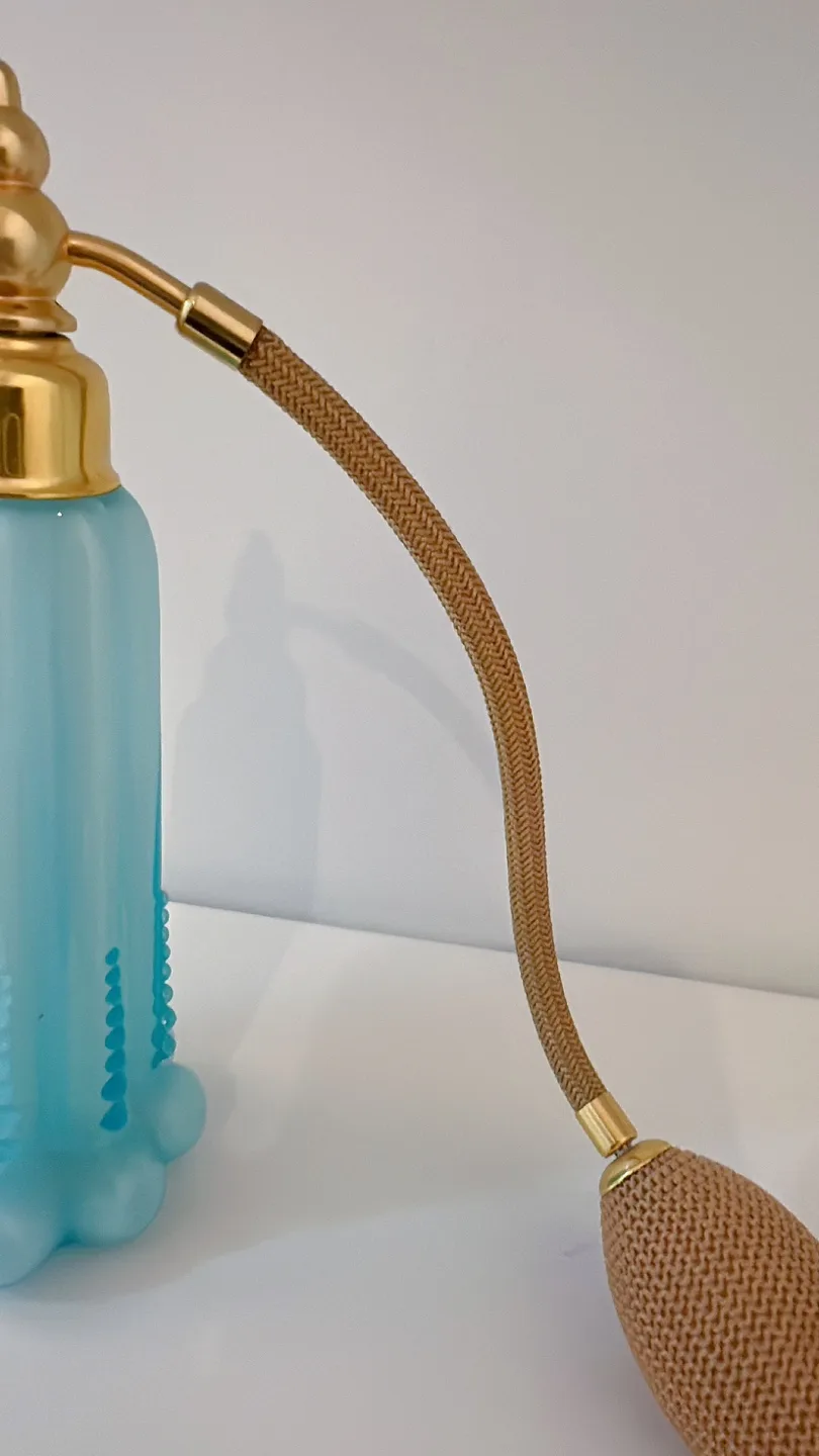 Vintage Blue Glass Perfume Atomizer image indicator(4)