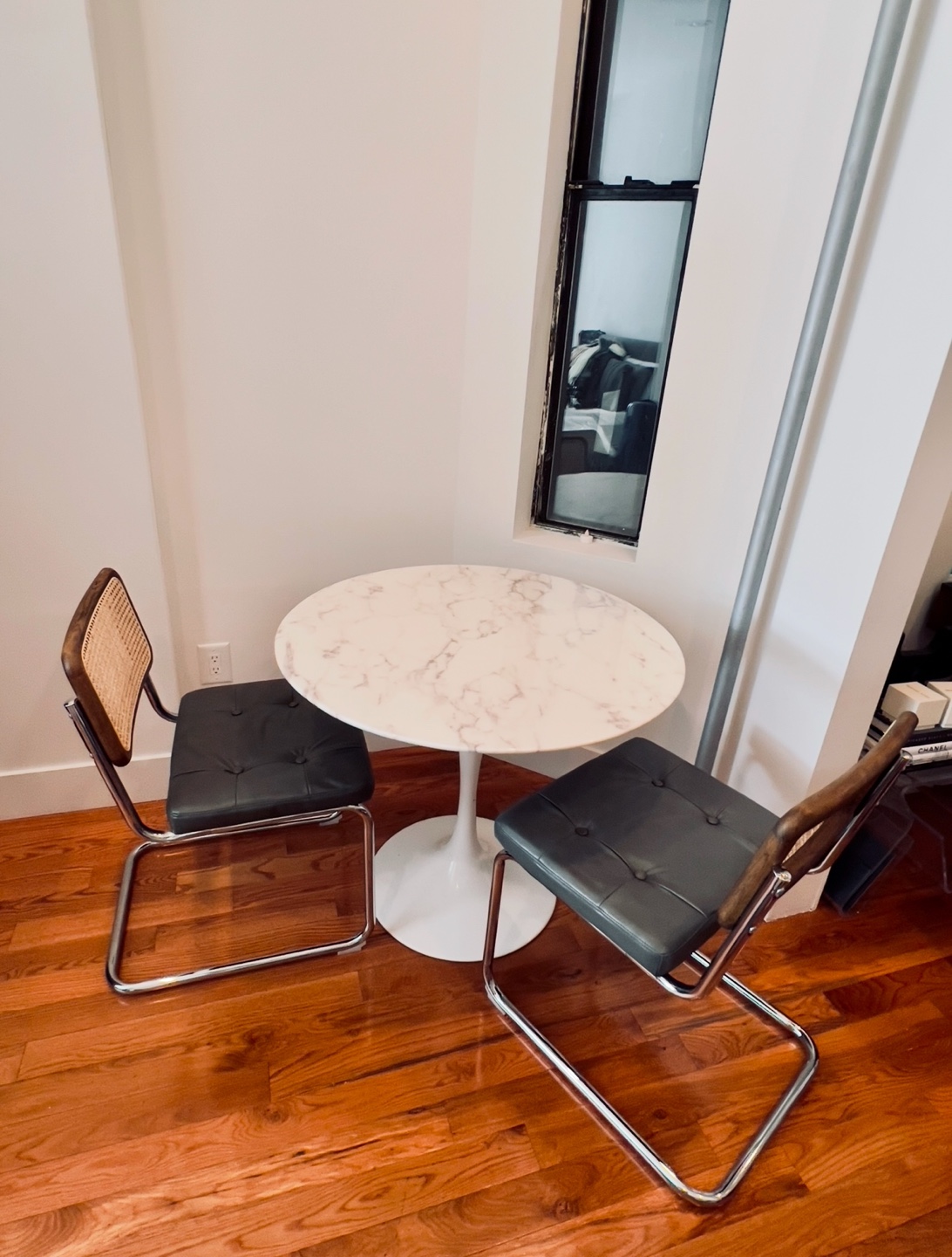 Two Midcentury modern chairs - photo 2