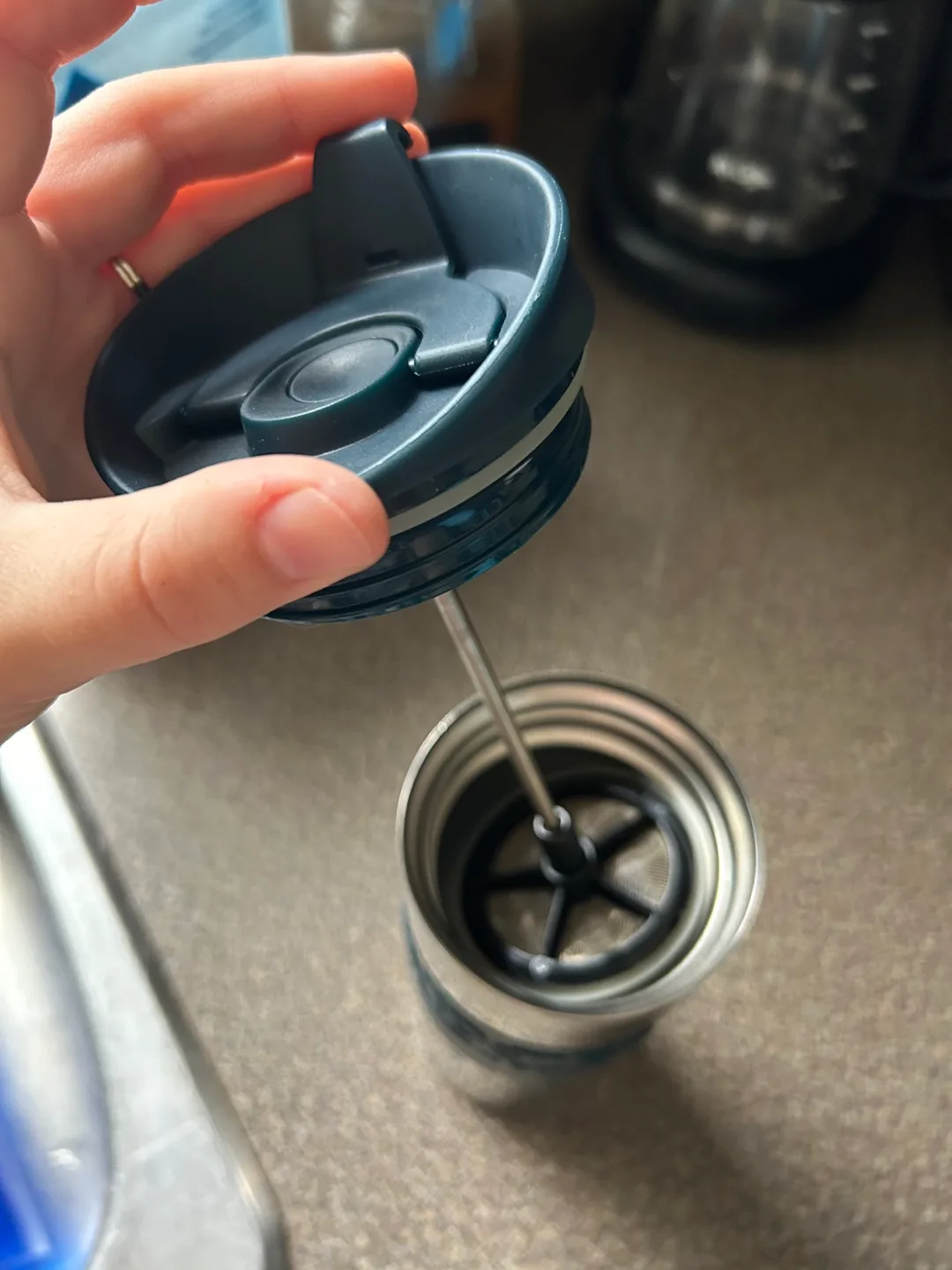 David's Tea Travel Mug image indicator(2)