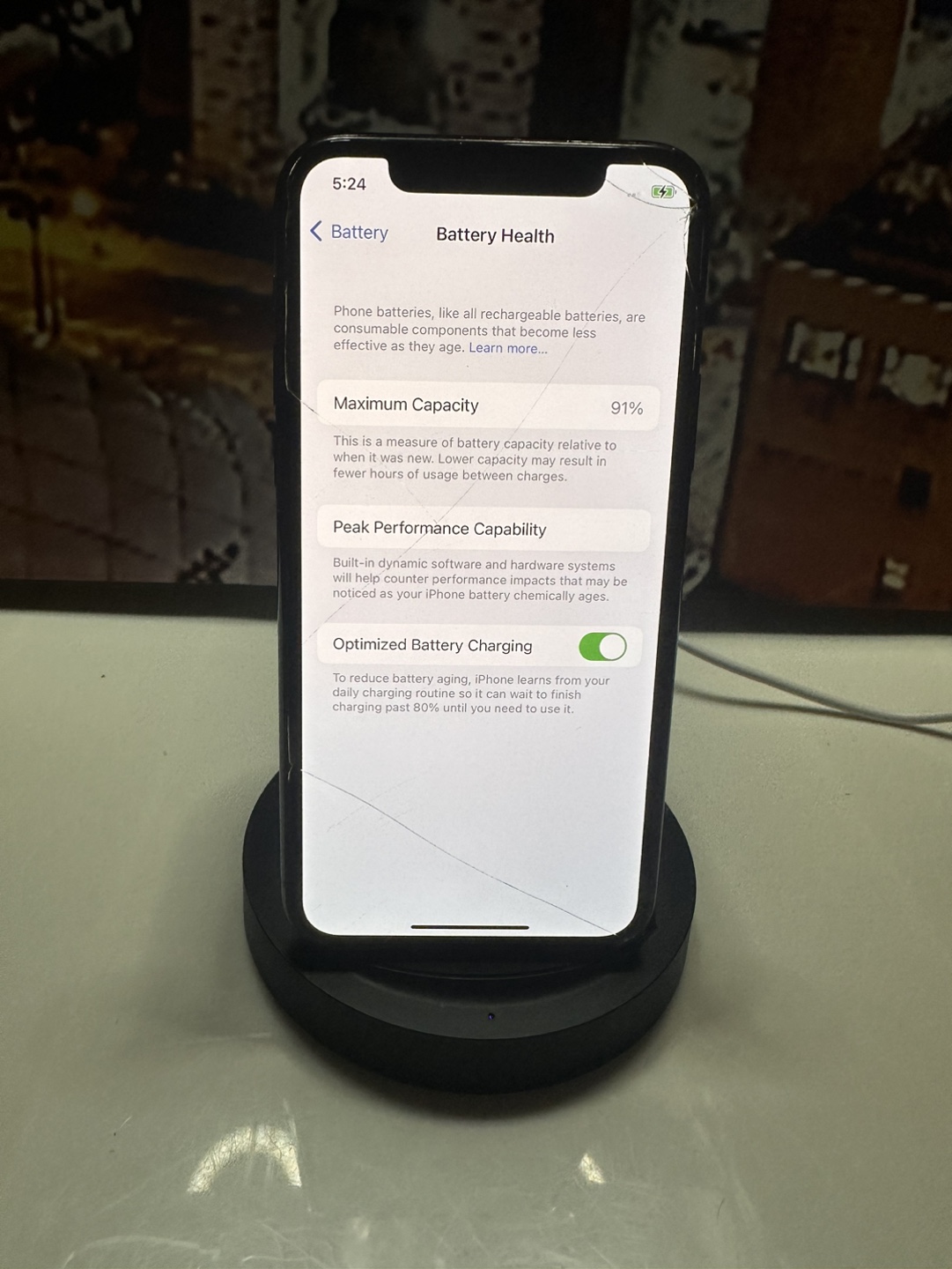 iPhone 11 Pro - photo 3