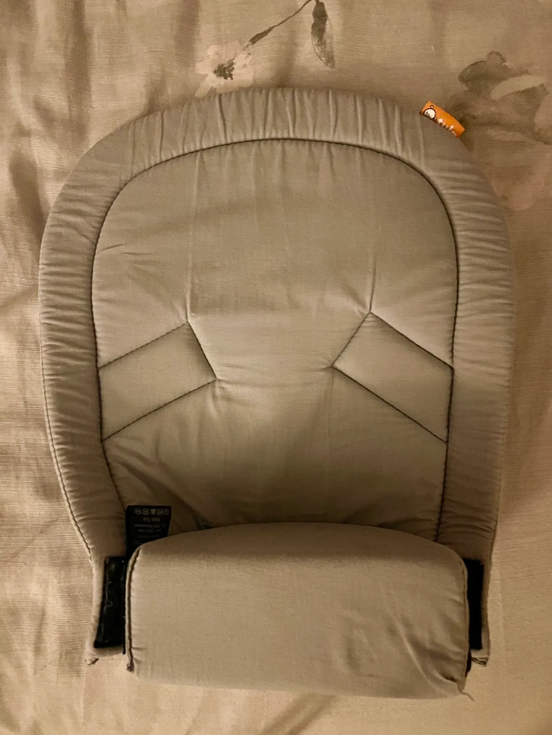 Tula Baby Carrier Infant Insert image indicator(2)