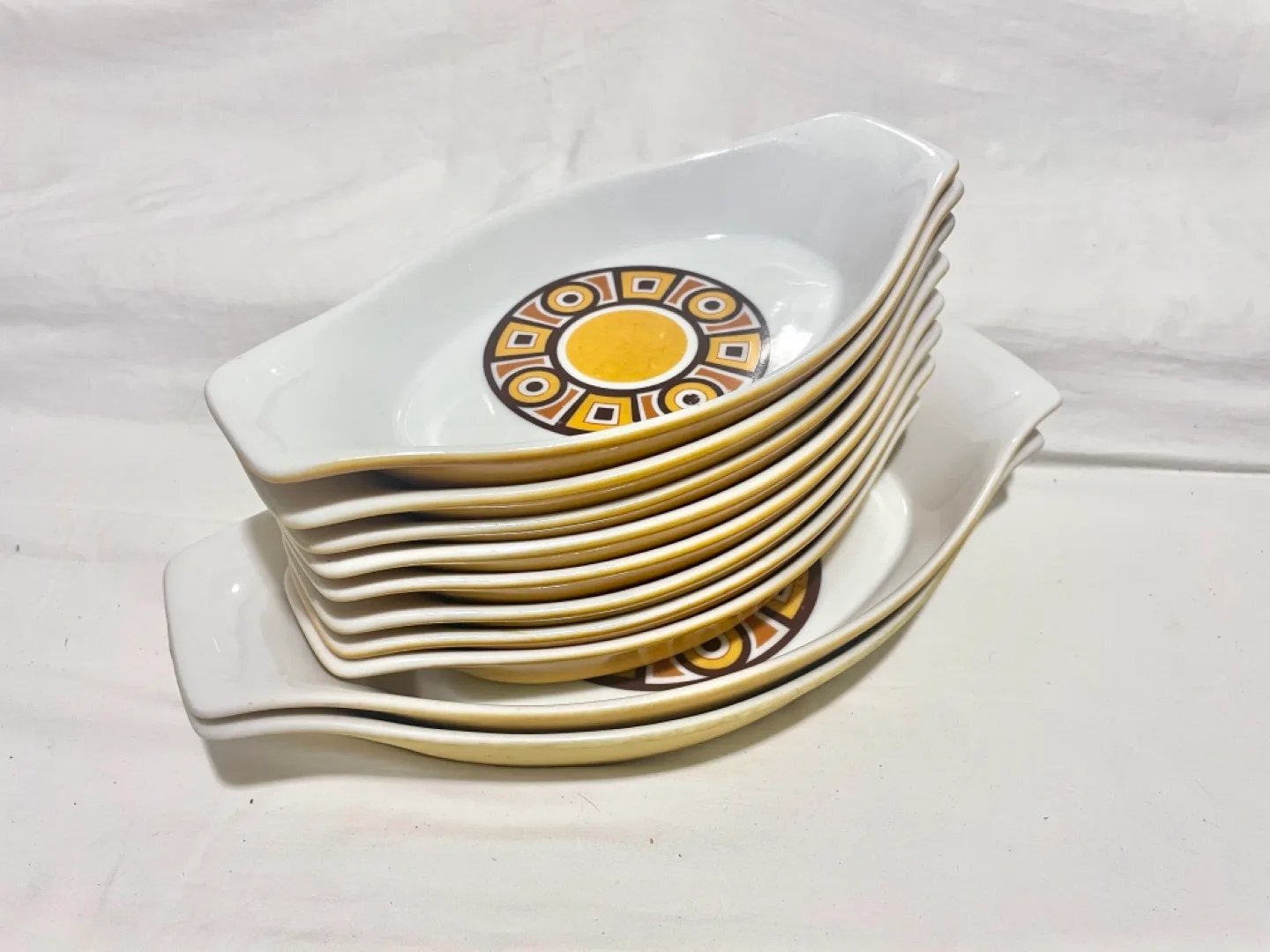 Vintage Imperial Sienna Ware Oven Proof Porcelain Dishes image indicator(6)