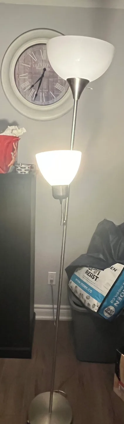 Floor Lamp image indicator(3)