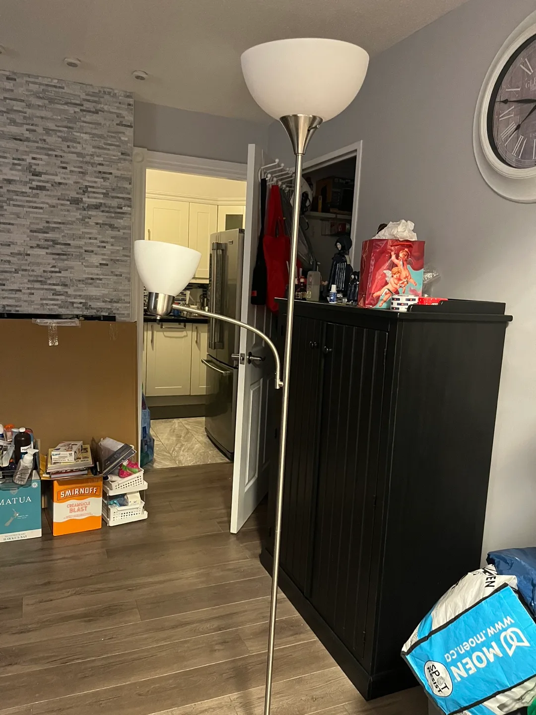 Floor Lamp image indicator(4)