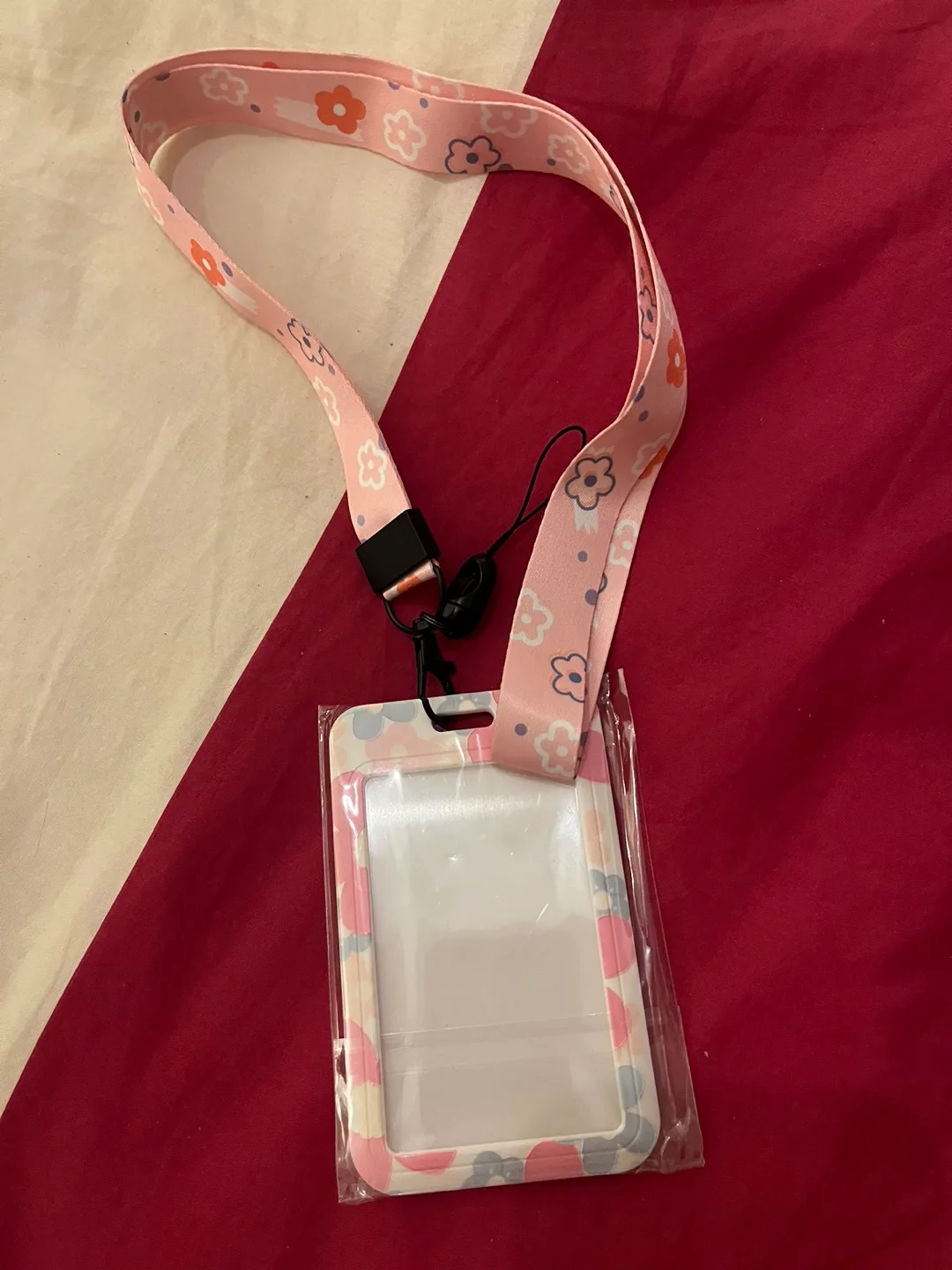 Cute Floral ID Card Holder with Lanyard image indicator(2)