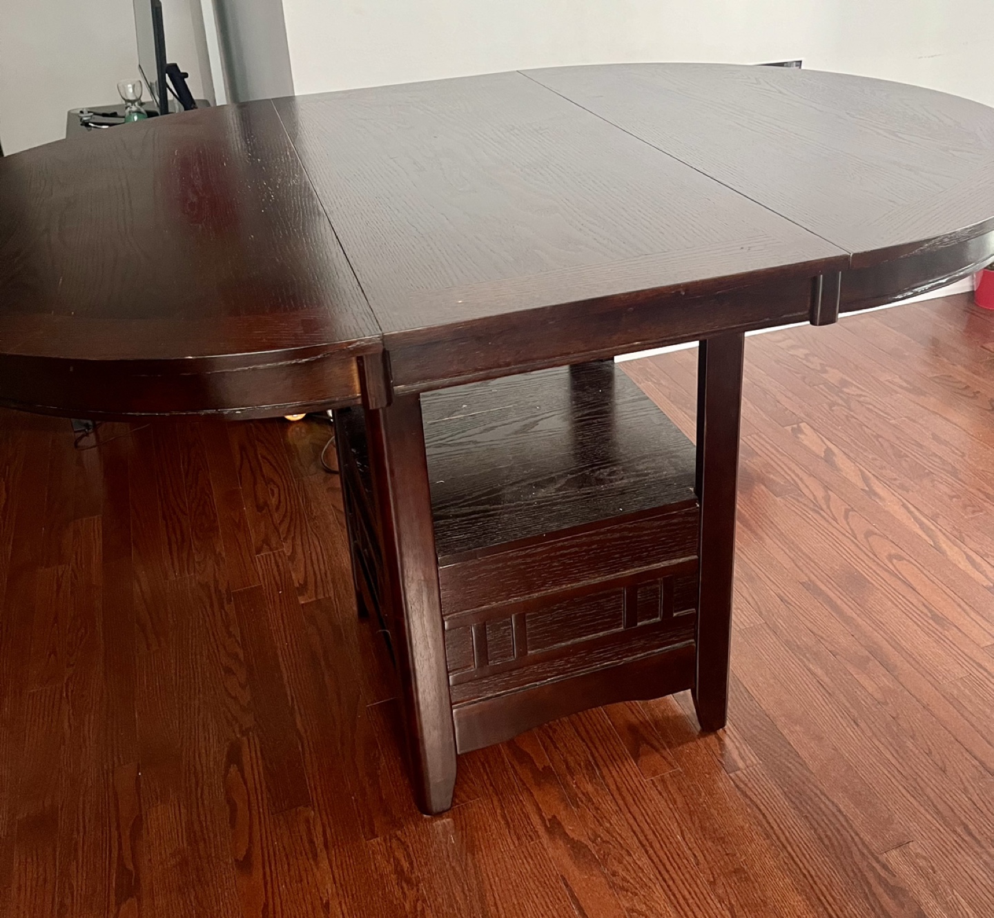 Convertible Solid Wooden table with 4 chairs